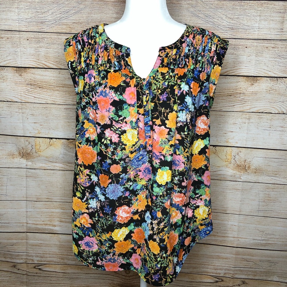 Daniel Rainn Floral Blouse Size Medium